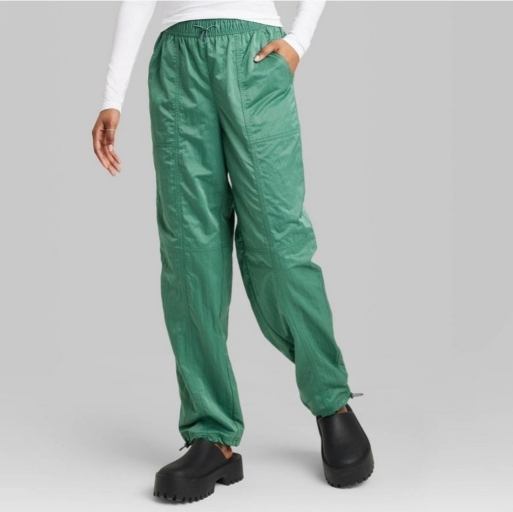 Women's High-Rise Toggle Parachute Pants - Green - L - Wild Fable